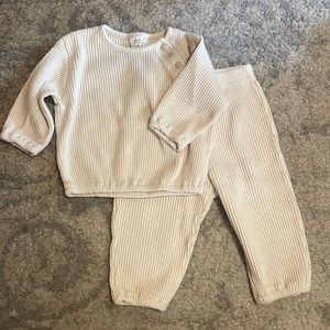 Bebe Holic 6-12M ivory waffle set